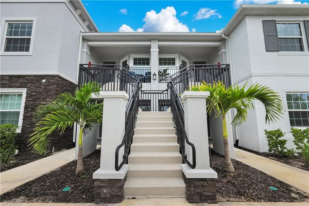 11811 Venetian Lagoon DR 204-1