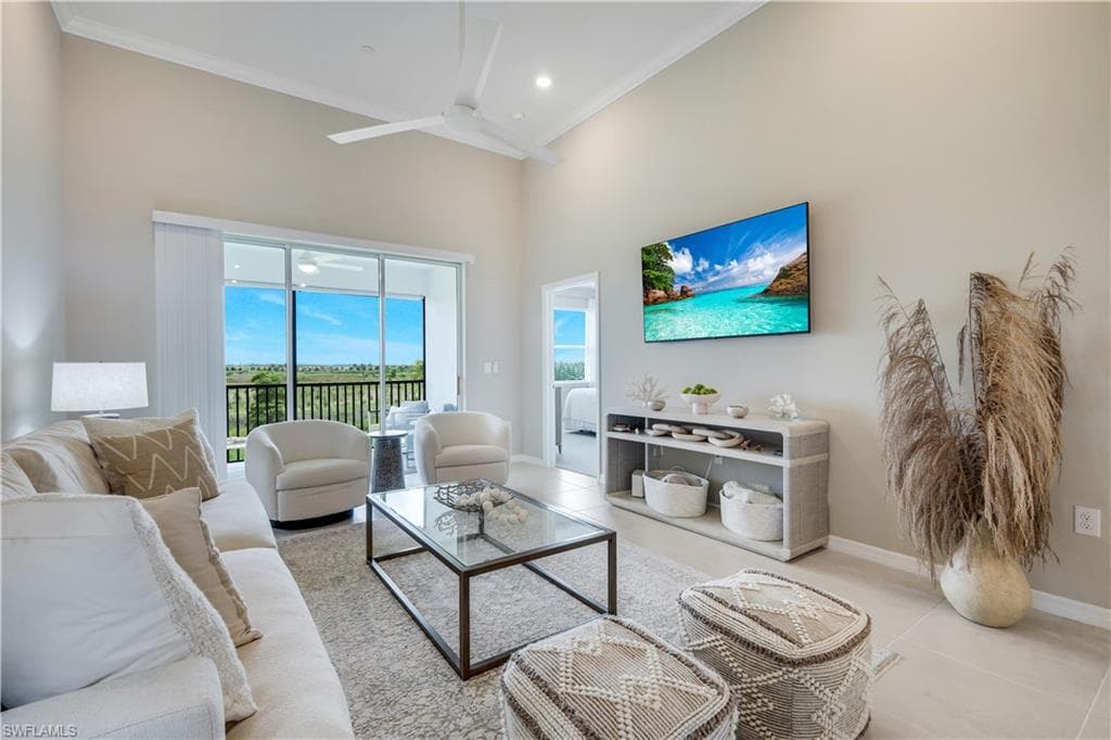 11811 Venetian Lagoon DR 204-9