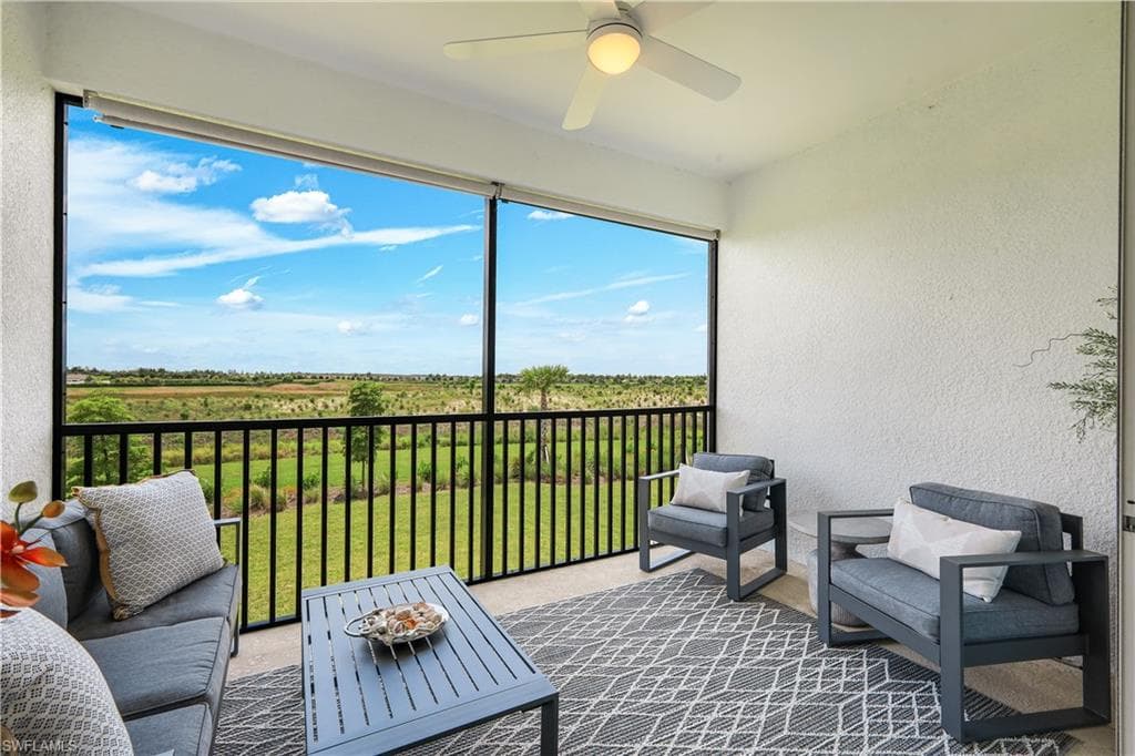 11811 Venetian Lagoon DR 204-31