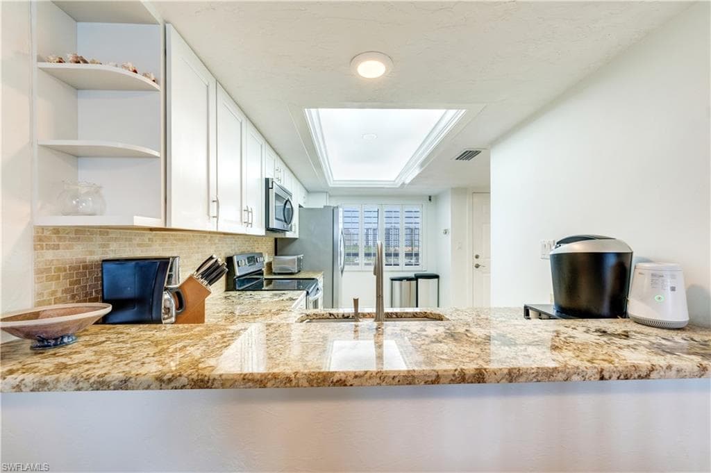 8400 Estero BLVD 502-2