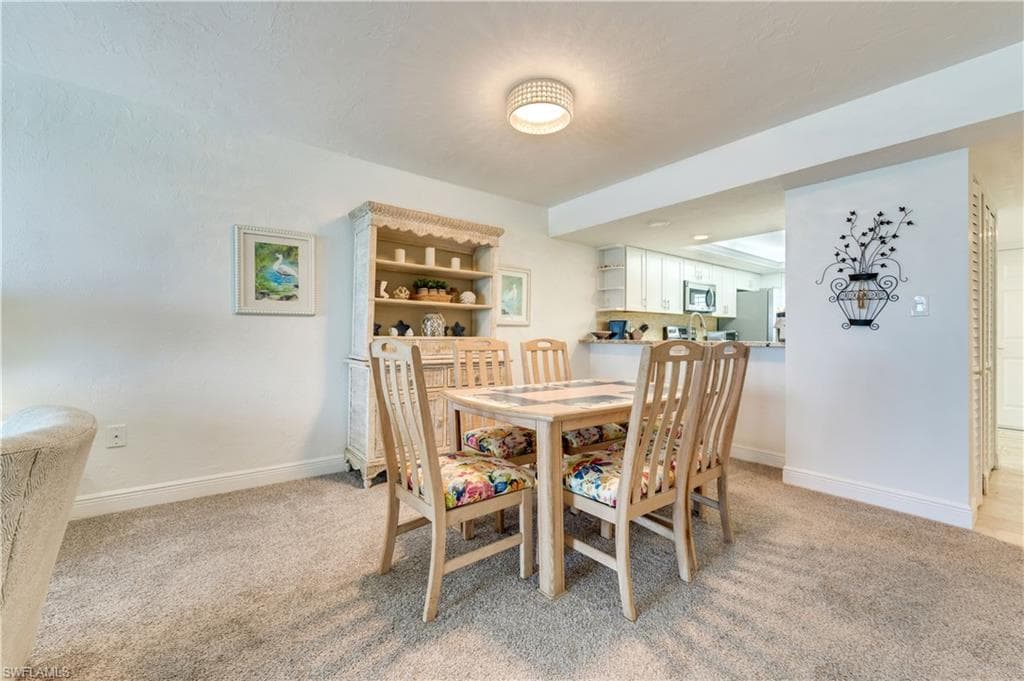 8400 Estero BLVD 502-4