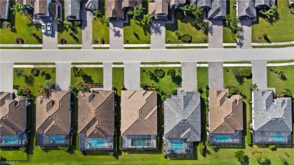 19074 Elston WAY-44