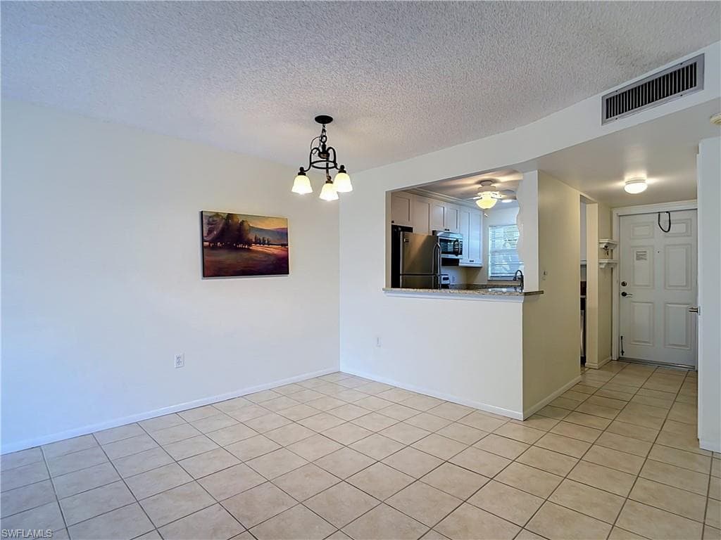 100 Forest Lakes BLVD 109-12
