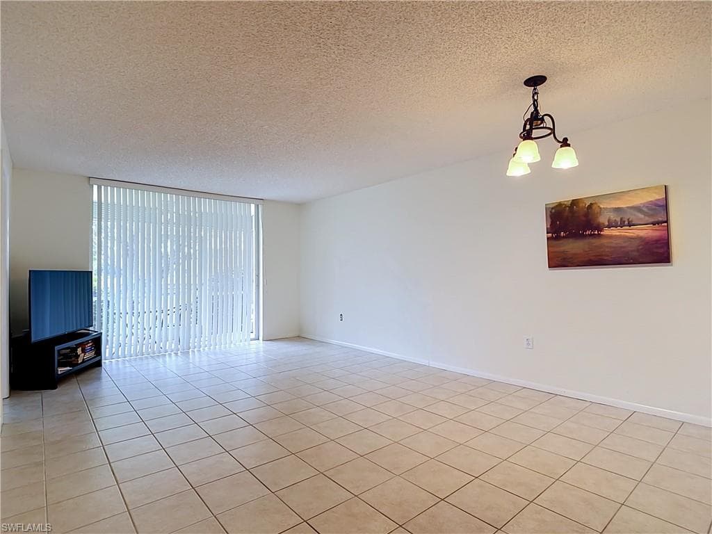 100 Forest Lakes BLVD 109-11