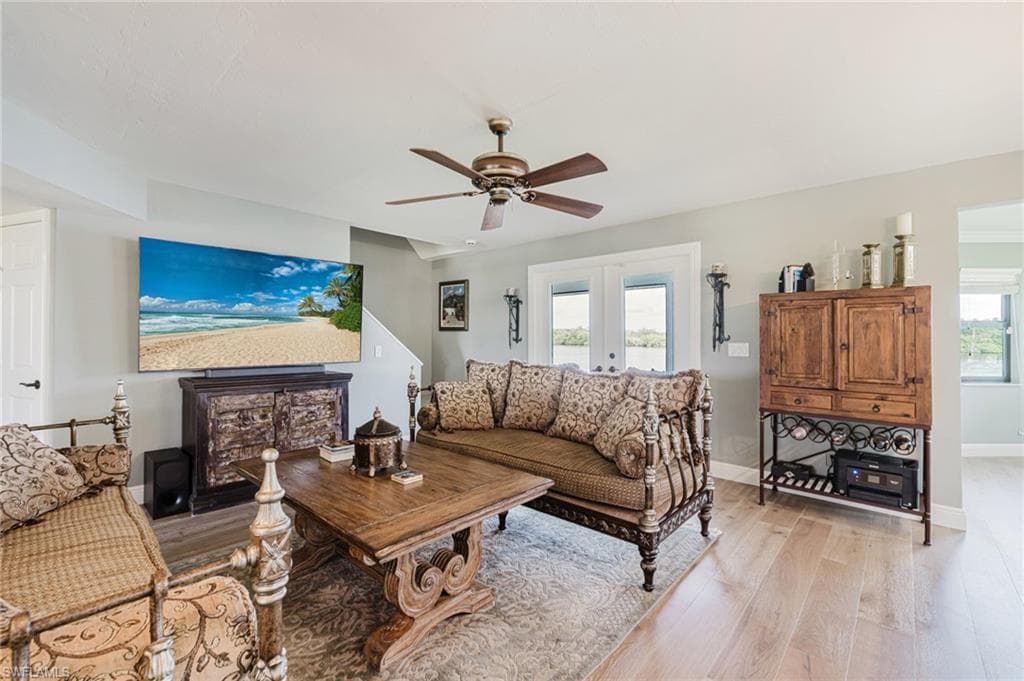 1943 Bahama AVE-25