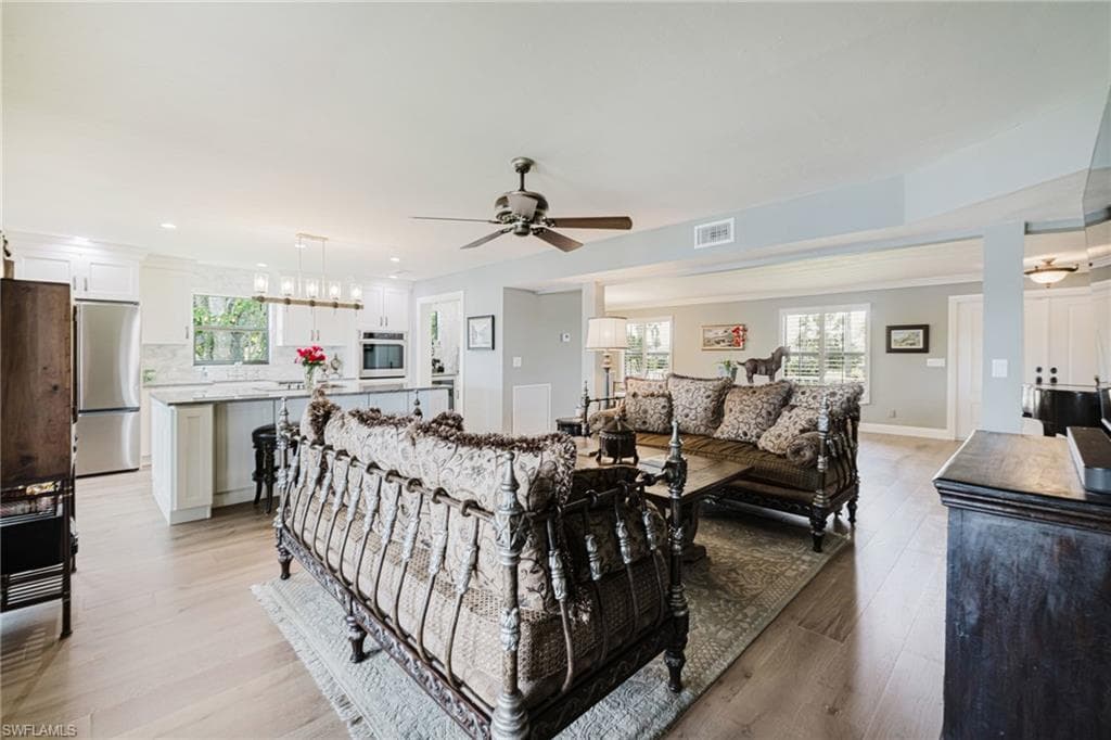 1943 Bahama AVE-21