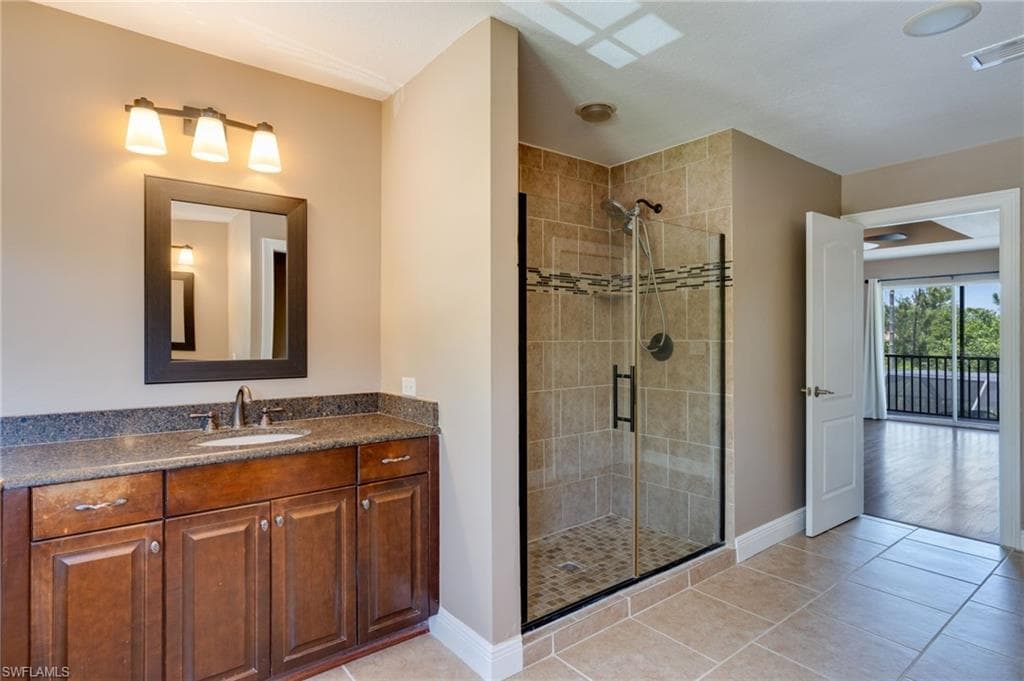20886 Torre Del Lago ST-15