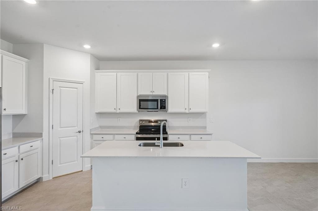 13296 Grassmere CT-13