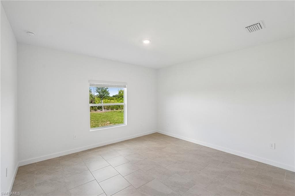 13296 Grassmere CT-20