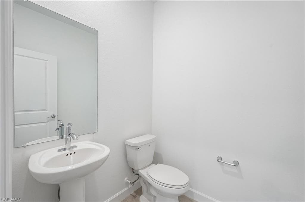 13296 Grassmere CT-18
