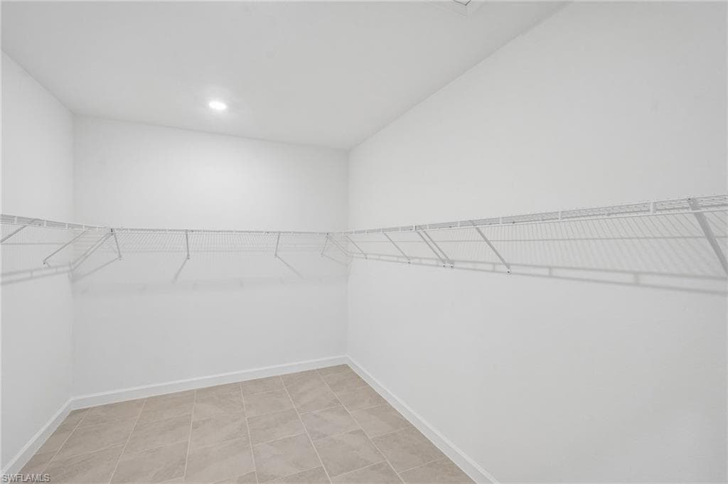 13296 Grassmere CT-25
