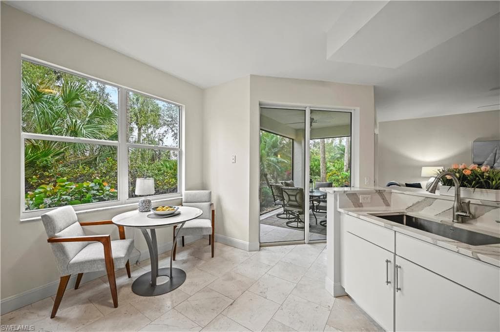 20940 Island Sound CIR 105-6