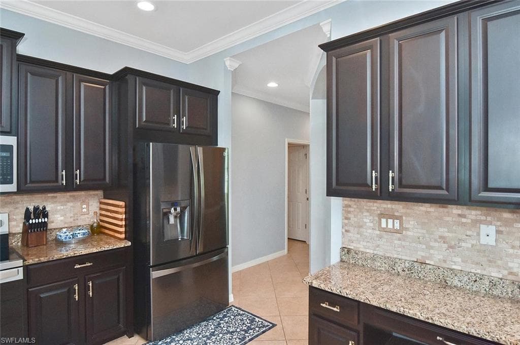 2549 Ashbury CIR-6