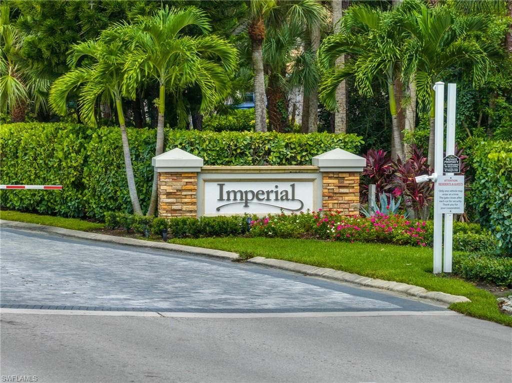 1320 Charleston Square DR 103-1