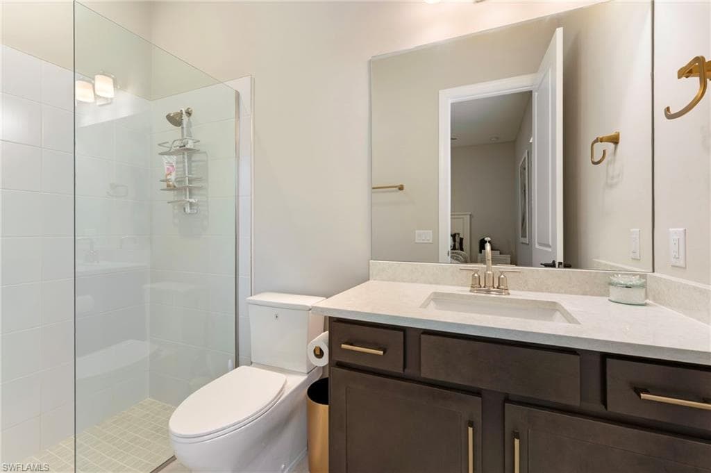 15710 Triesta LN-23
