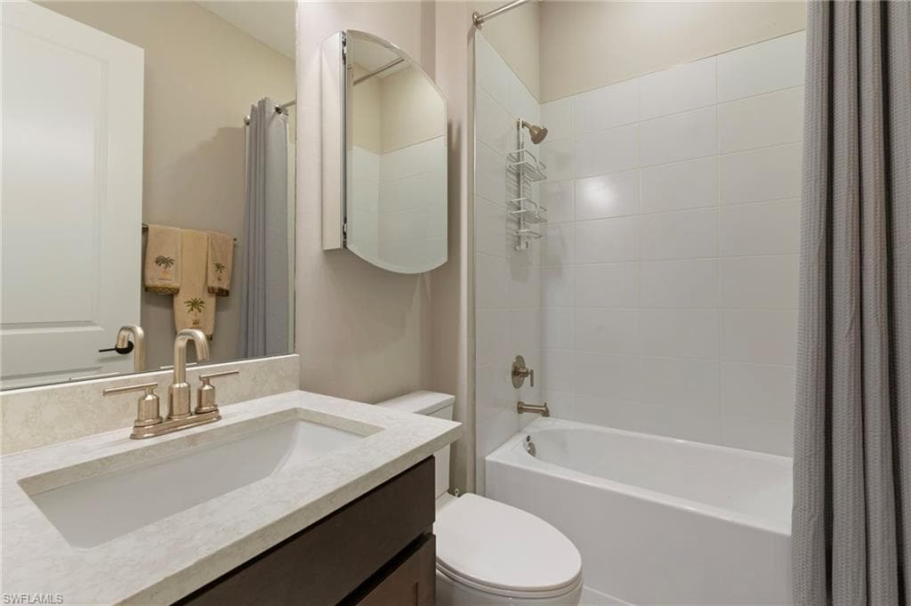 15710 Triesta LN-25