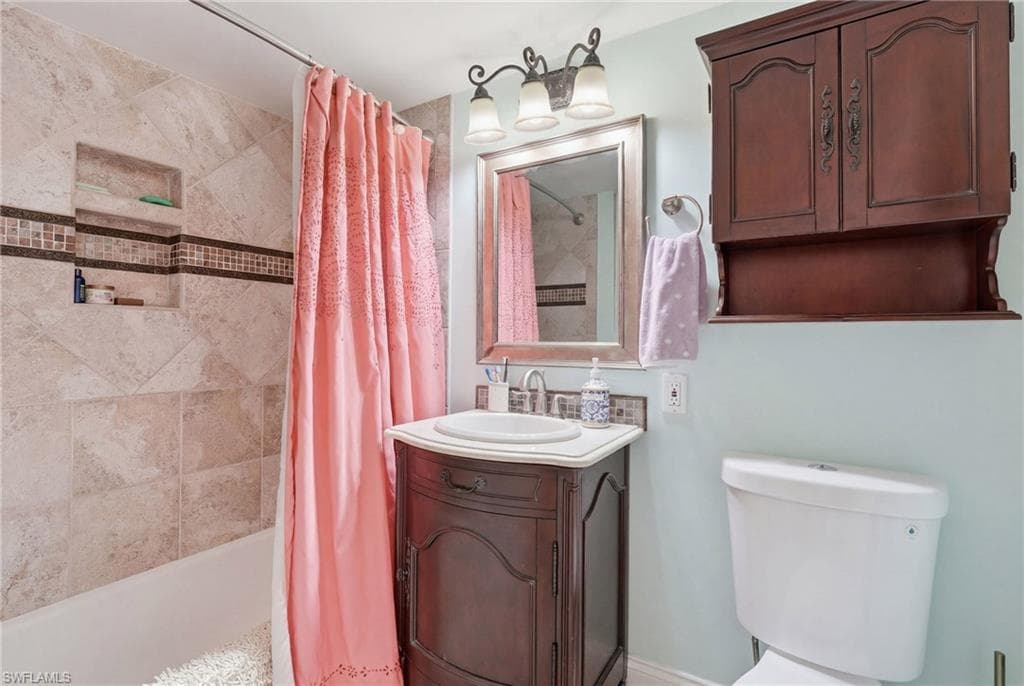 1065 Gulf Shore BLVD N 108-36