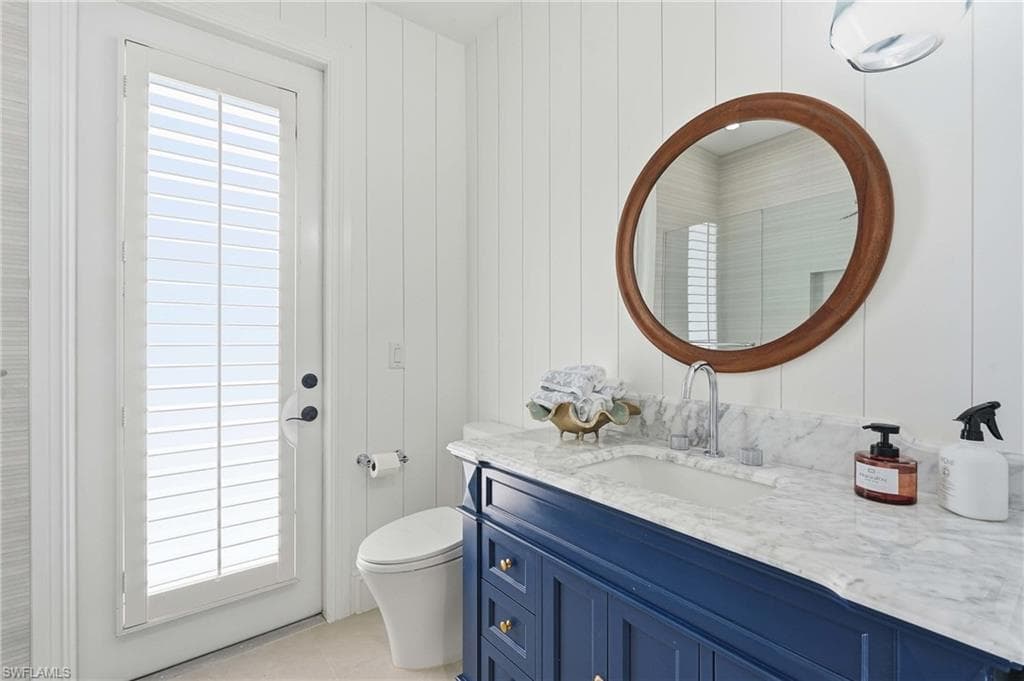 9833 Clear Lake CIR-24