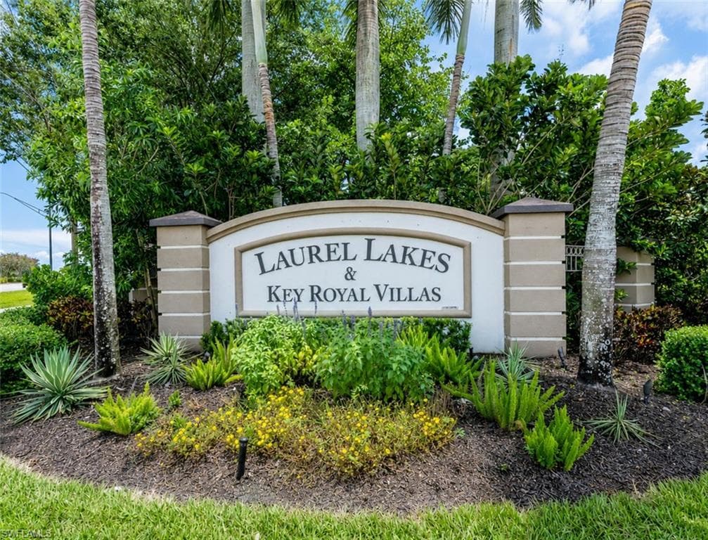 8294 Key Royal CIR 1631-1