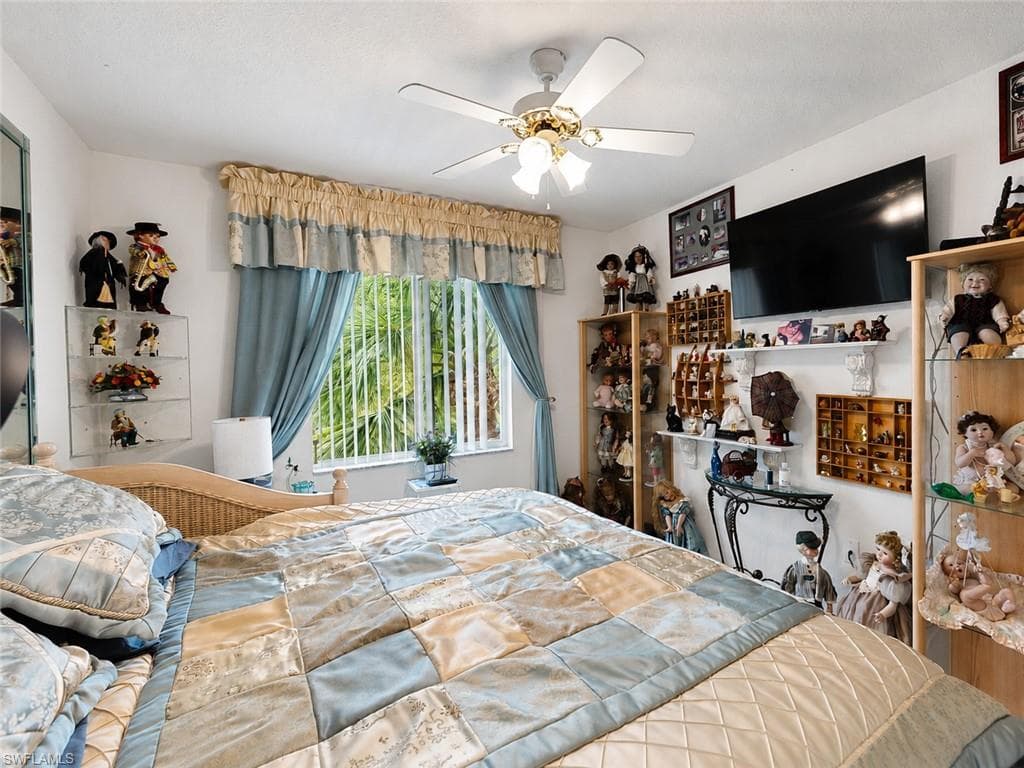8294 Key Royal CIR 1631-24