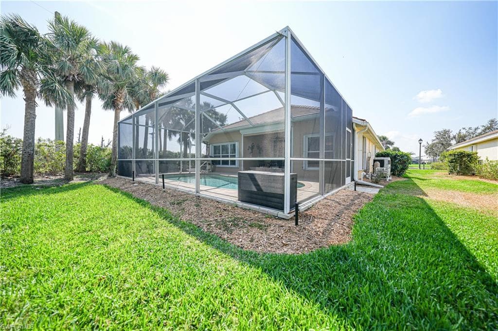 2457 Anguilla DR-38