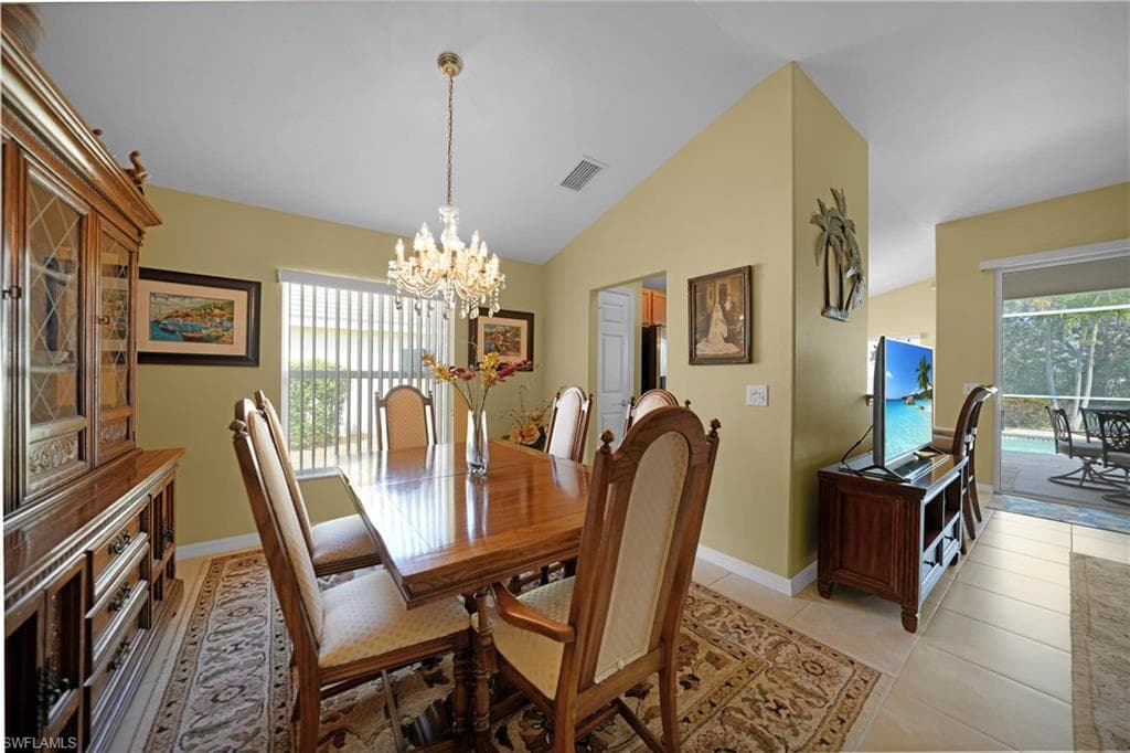 2457 Anguilla DR-10
