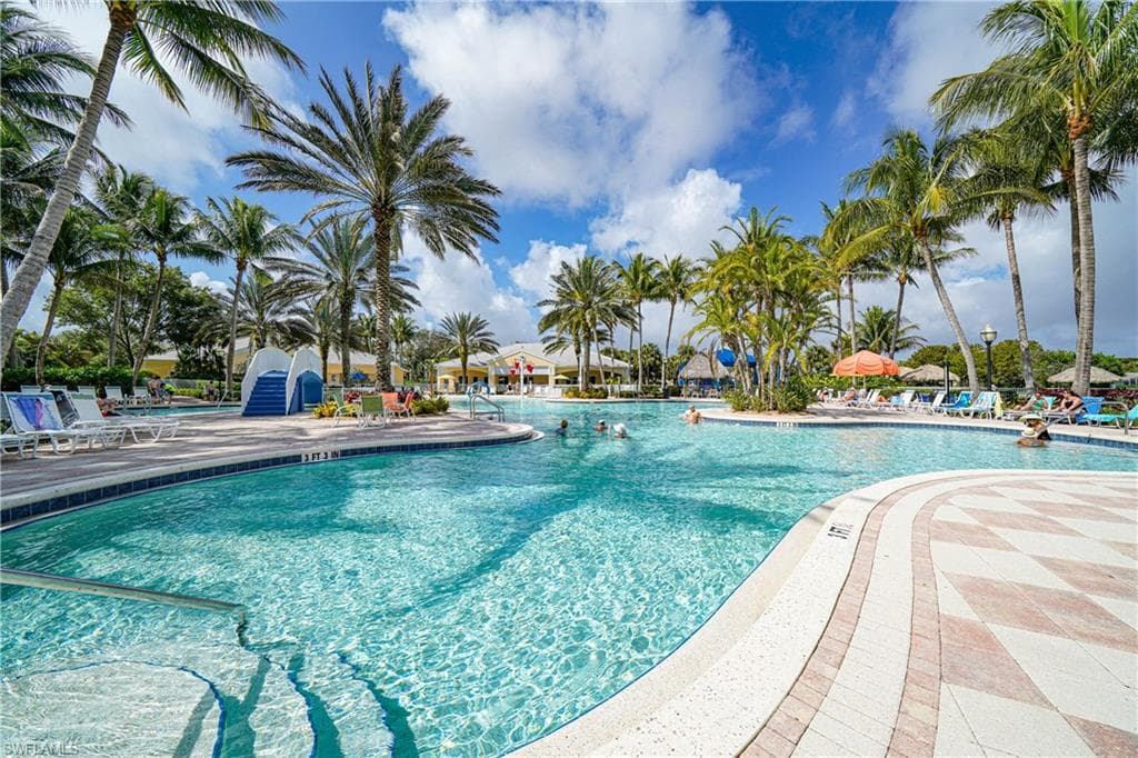2457 Anguilla DR-41