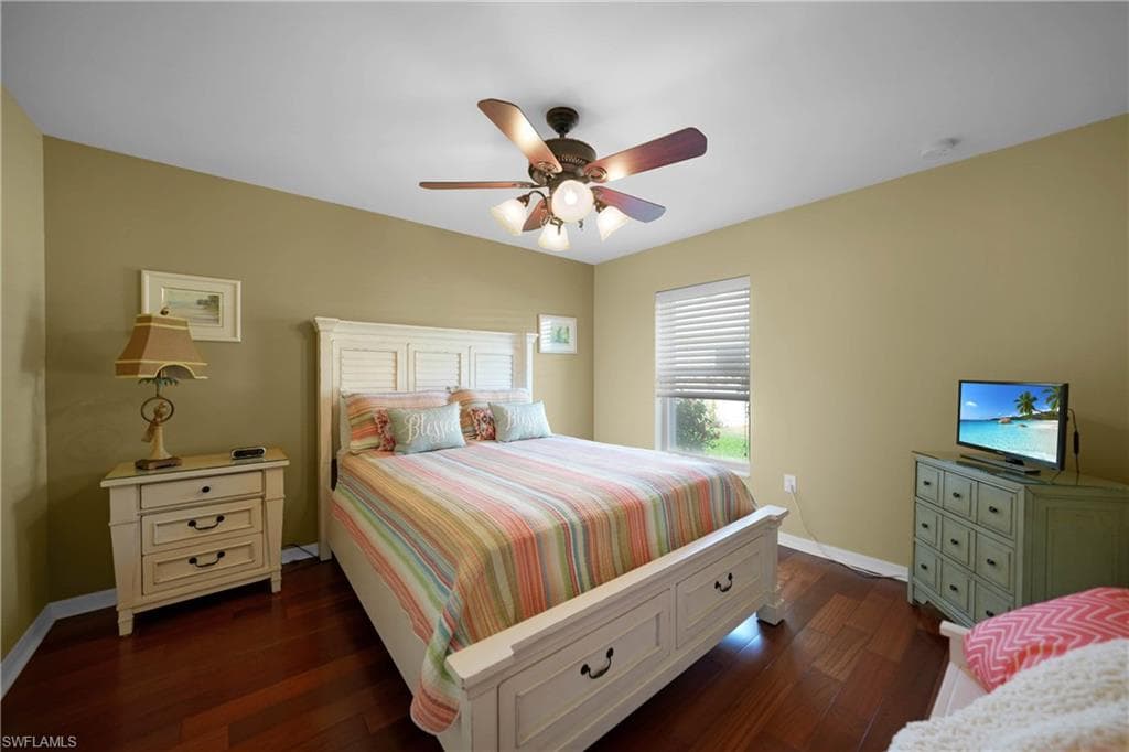 2457 Anguilla DR-18