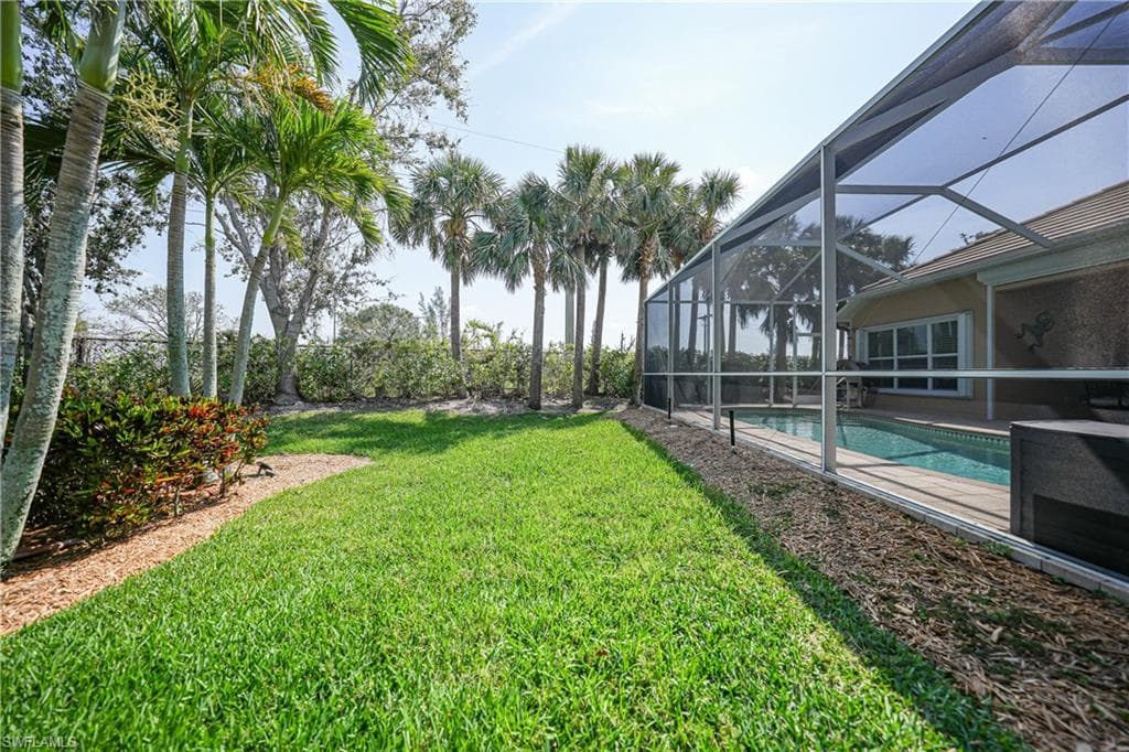 2457 Anguilla DR-37