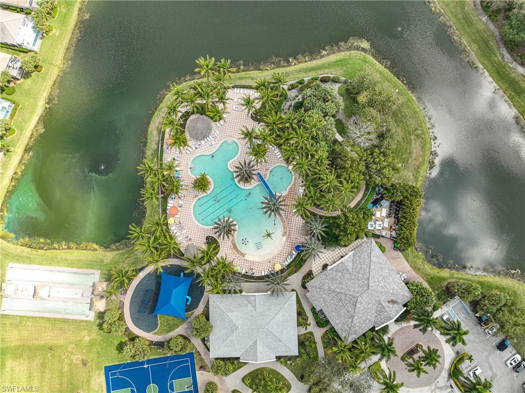 2457 Anguilla DR-39