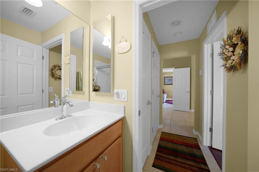 2457 Anguilla DR-21