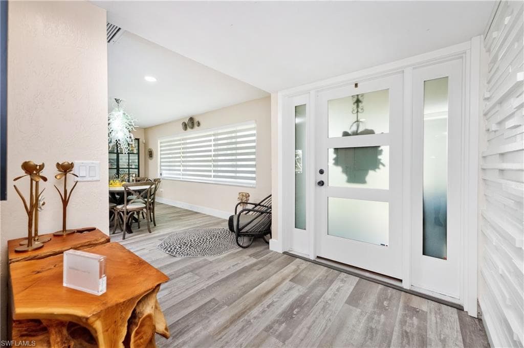 321 Capri Isles CT-3