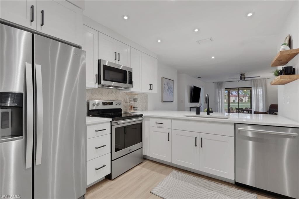 5250 Fox Hollow DR 508-2