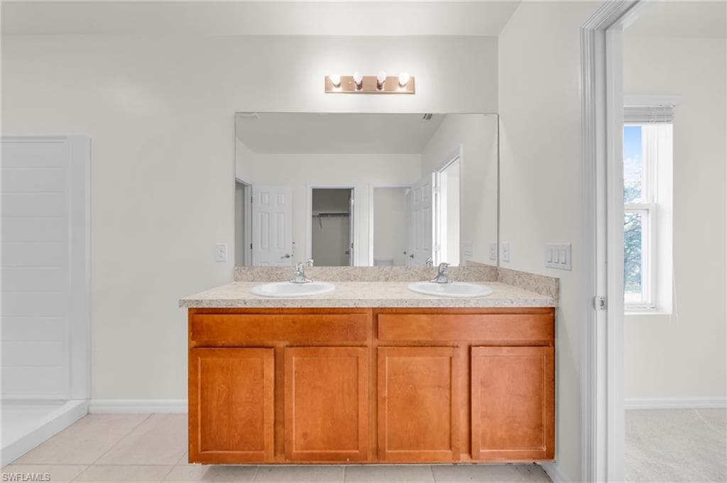 3477 Acapulco CIR-25