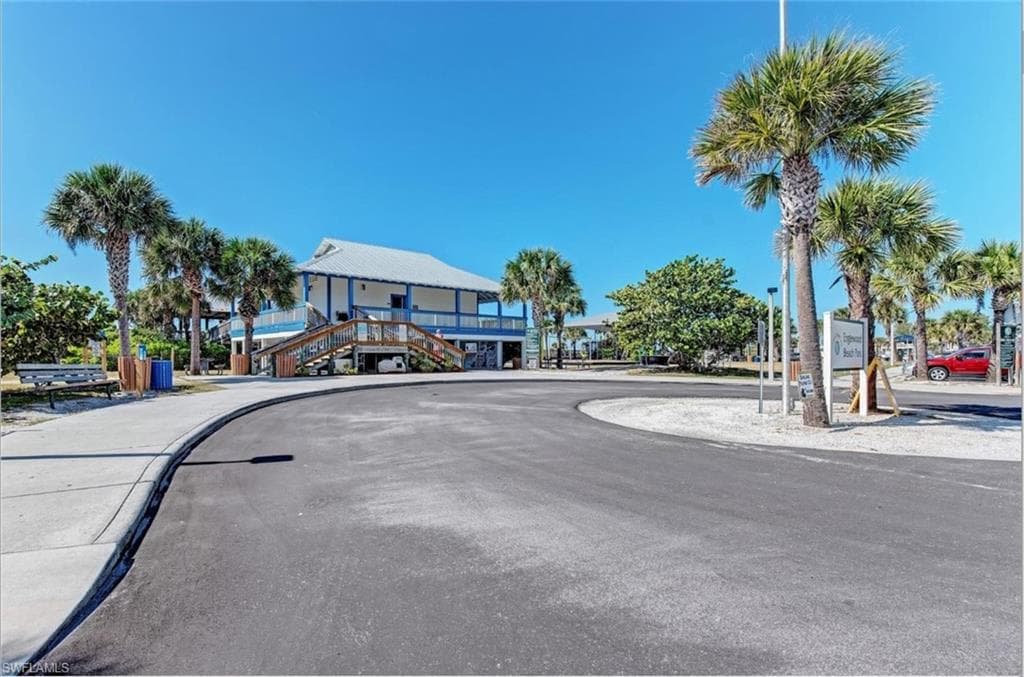 201 Baytree DR-5