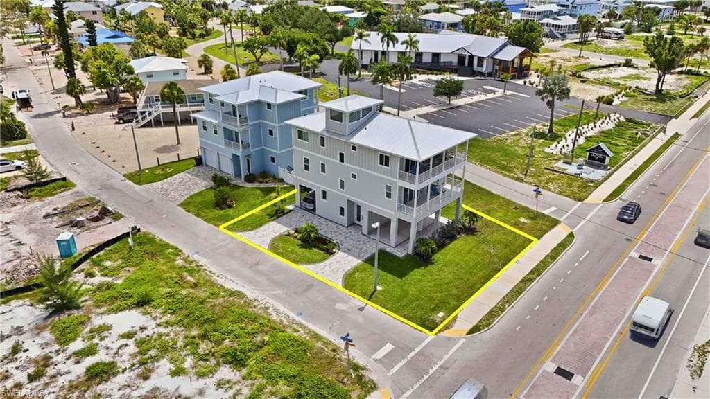 3749 Estero BLVD-6