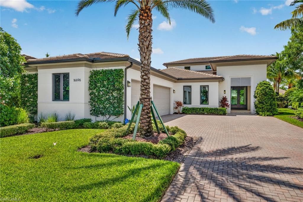 16696 Lucarno WAY-1