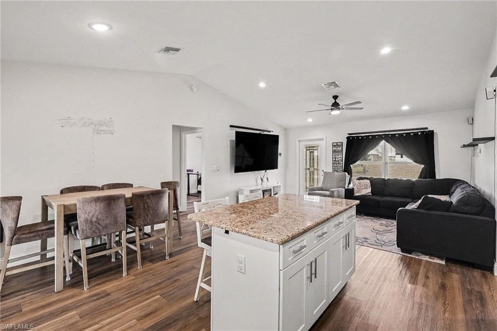 630 Royce RD-15