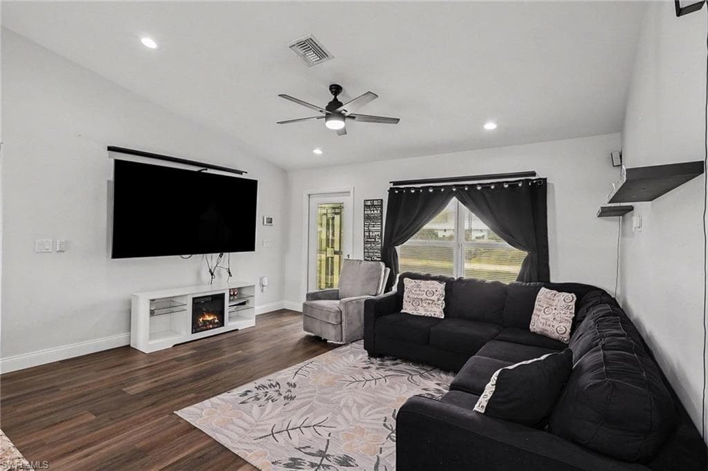 630 Royce RD-11