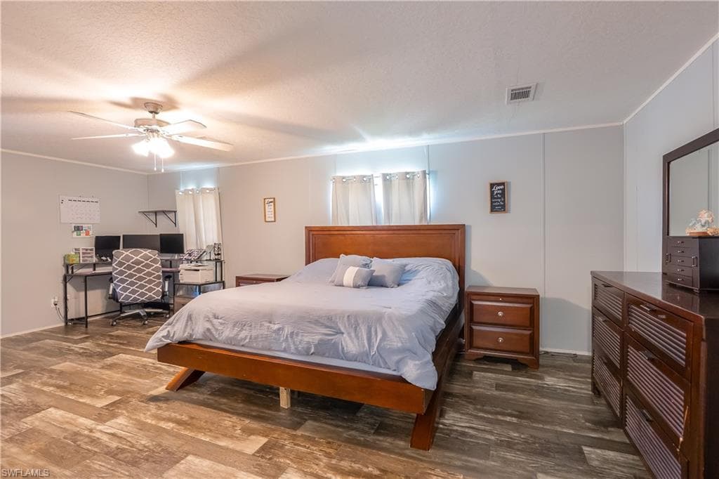 585 Lindero ST-17