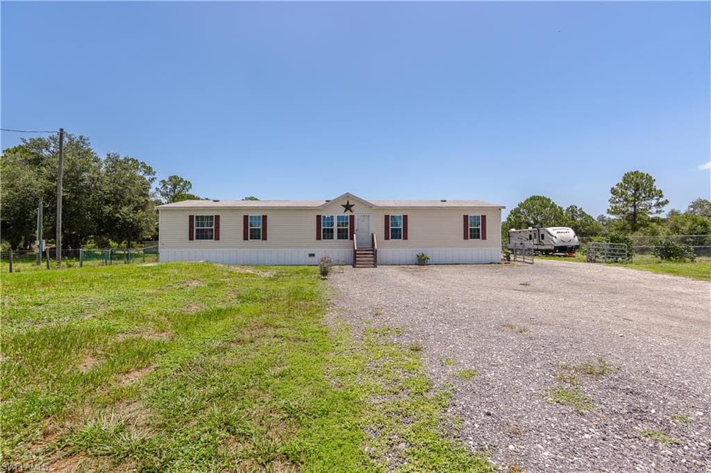 585 Lindero ST-5
