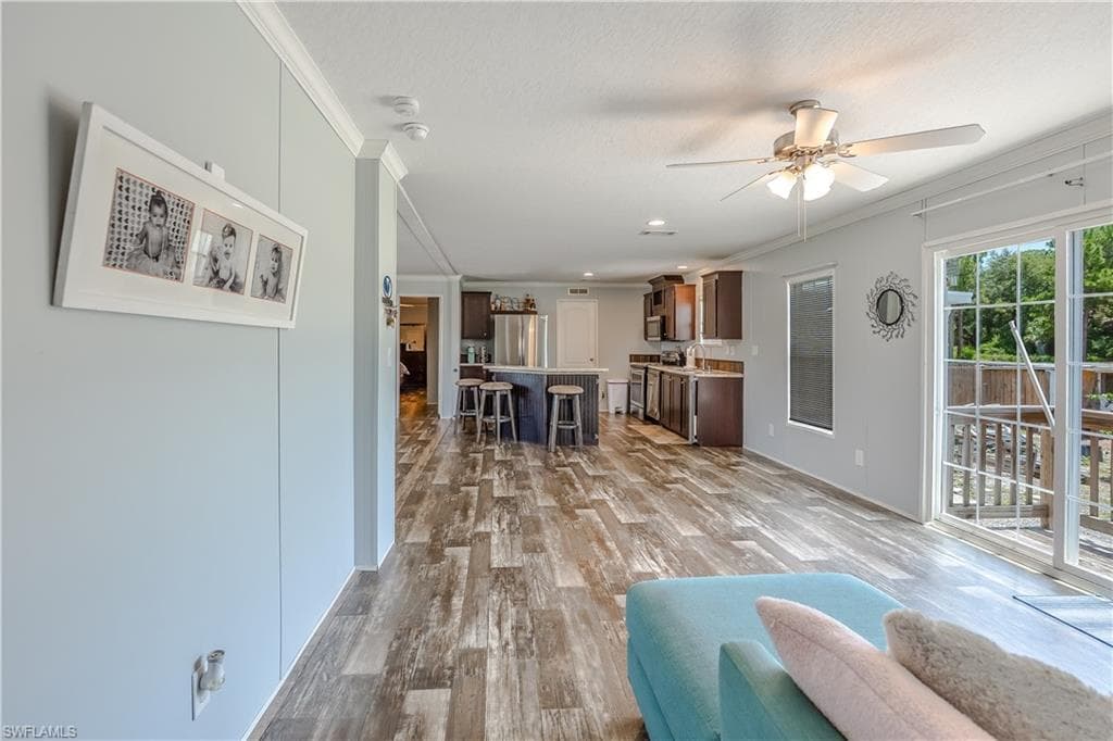 585 Lindero ST-15