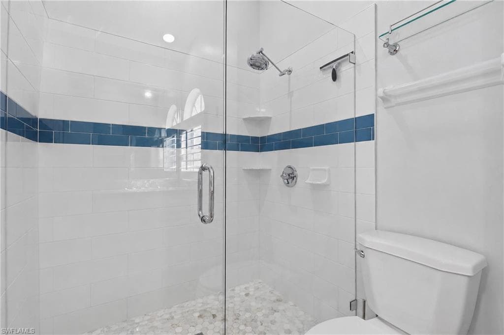 1134 Silverstrand DR-11
