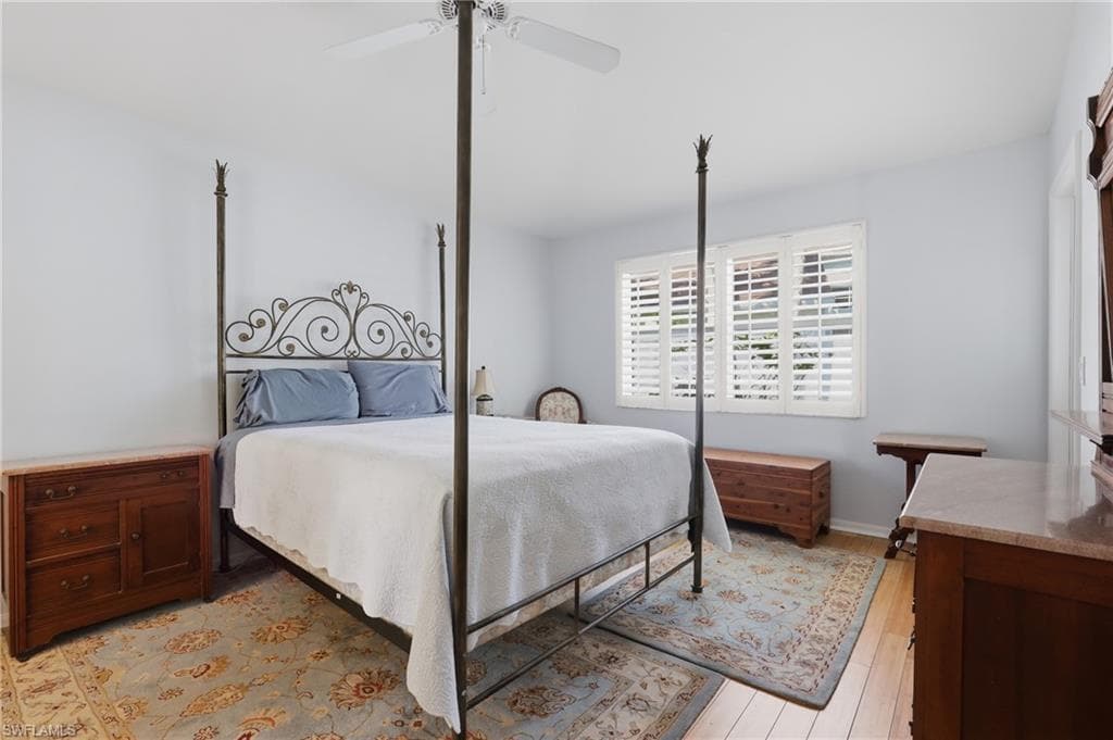 1134 Silverstrand DR-8