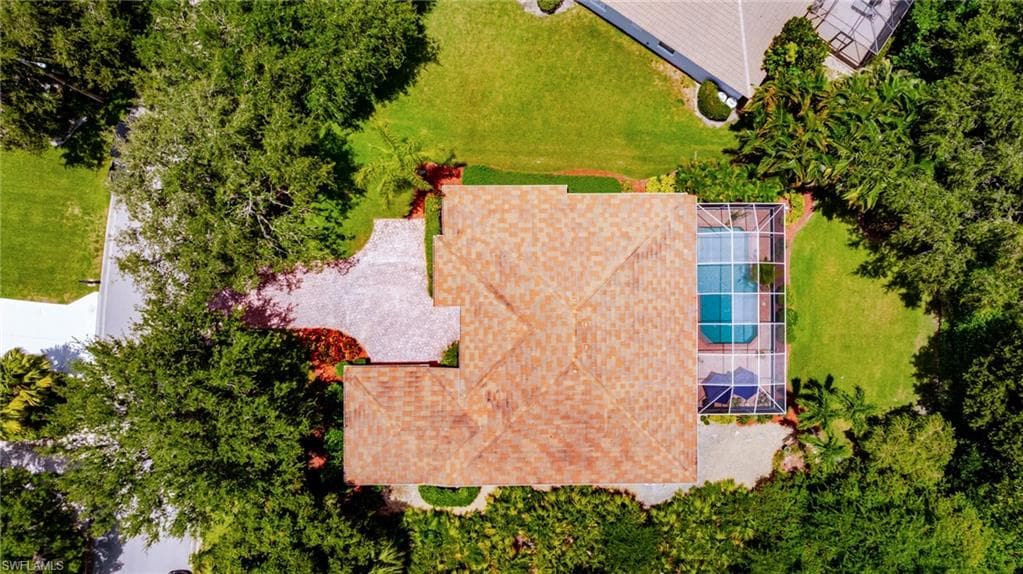 9311 Cedar Creek DR-39