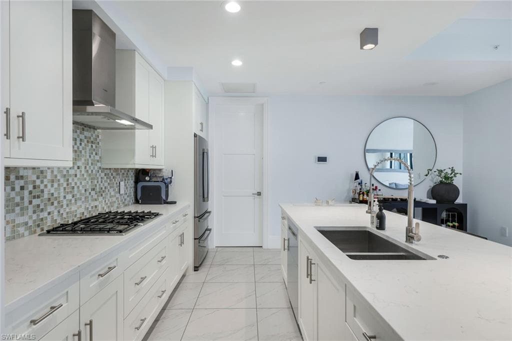 1135 3rd AVE S 303-7