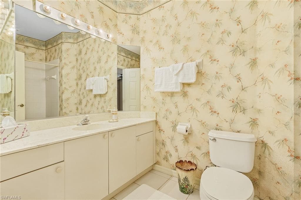 5693 Heron LN 503-19
