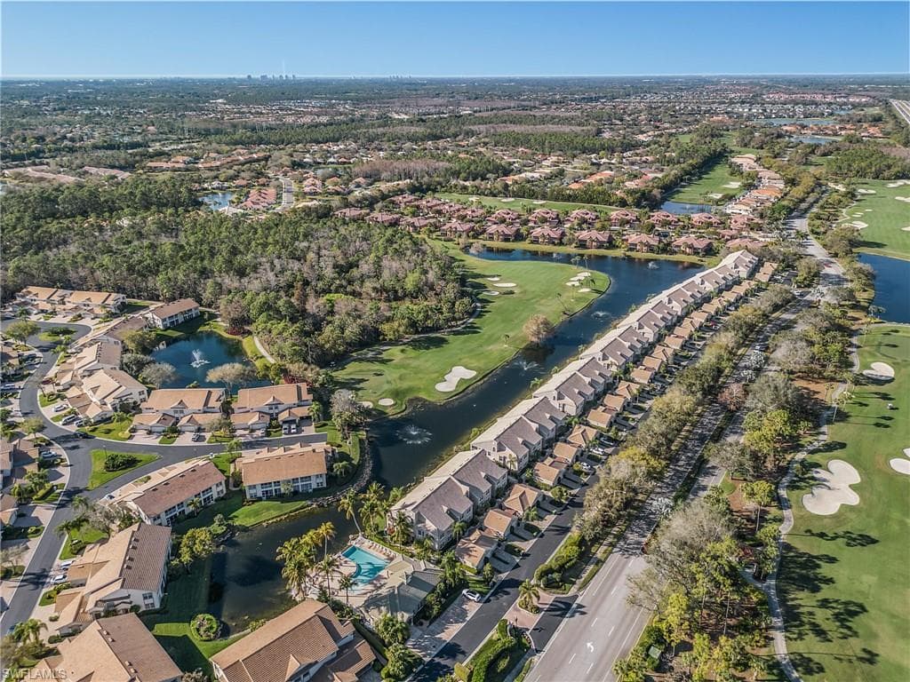 5693 Heron LN 503-25