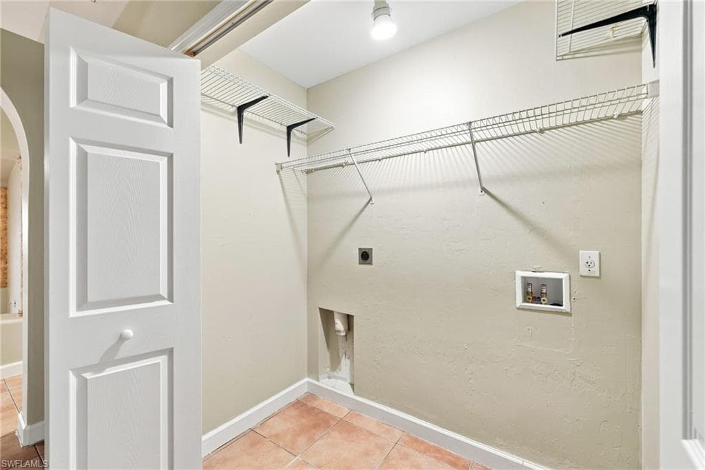 4436/4438 Pine Lake RD-26