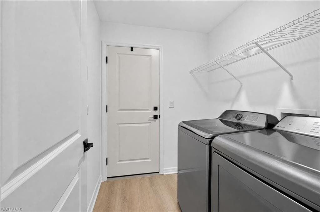 849 Sea Urchin CIR-20